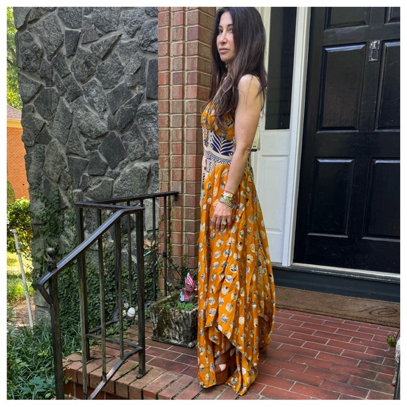 34 Beautiful Silk Blend One of a Kind Sleeveless Maxi Dress - Picture 7 of 8